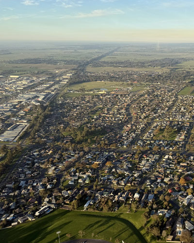 Big-Sky-Helicopters-400x500px-latrobe-north-15